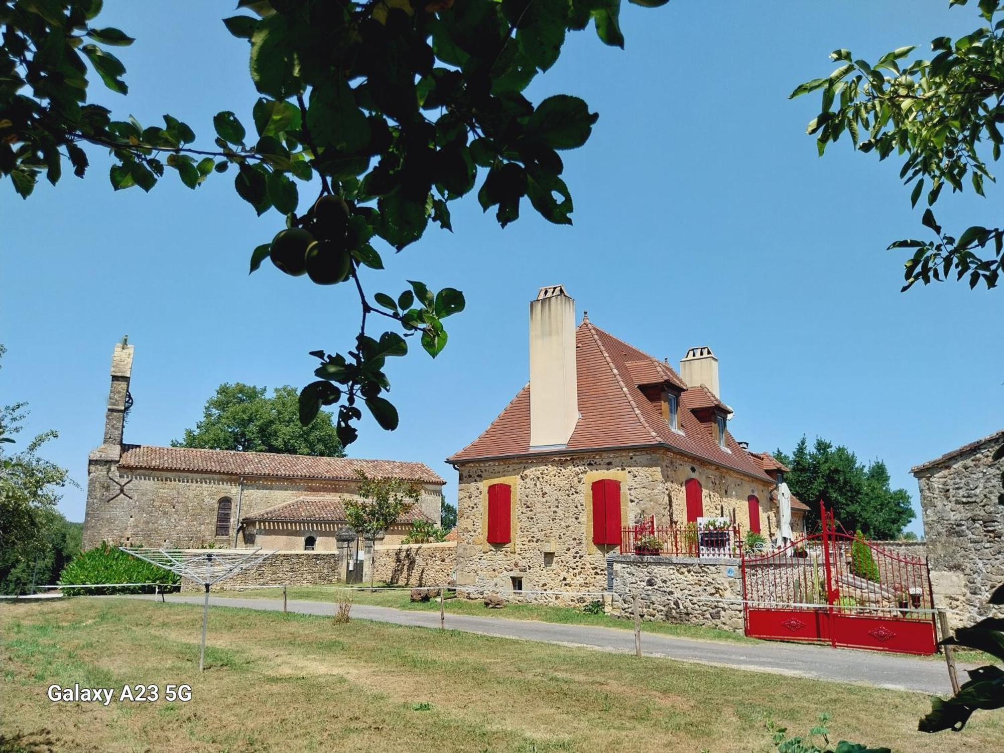 Apartamento Le Petit Chapitre Belvès Exterior foto